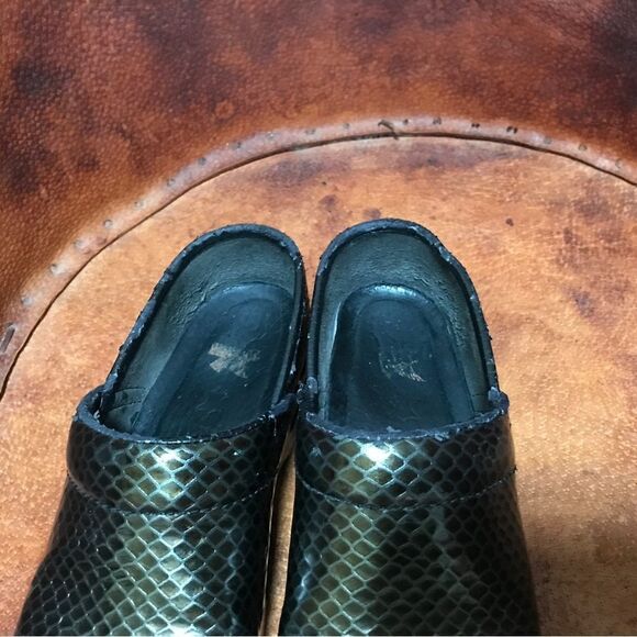 Dansko Dark Green Snakeskin Professional/ Mermaid Scale Clog (37) - Picture 6 of 9